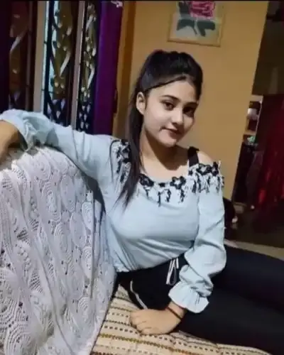 Call Girls Service in Shamirpet